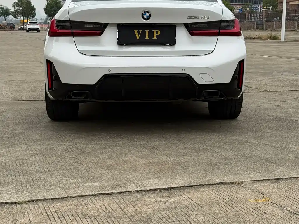 BMW 3 Series — миниатюра 11