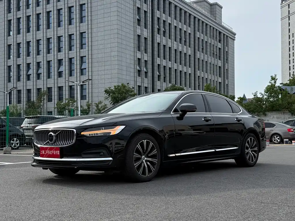 Volvo S90 2021 B5 Luxury