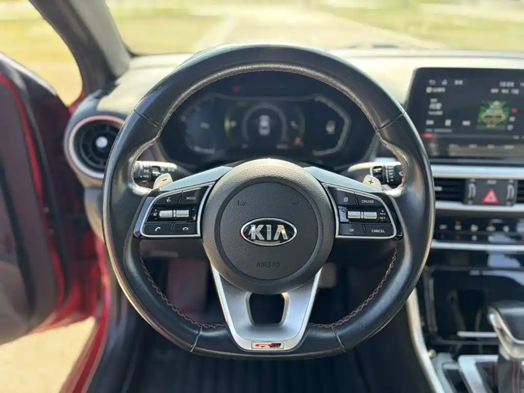 Kia K3 — миниатюра 11