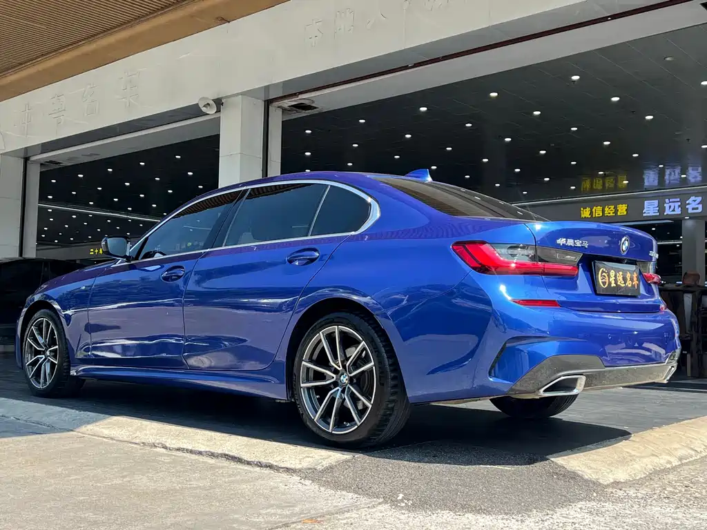 BMW 3 Series — миниатюра 17