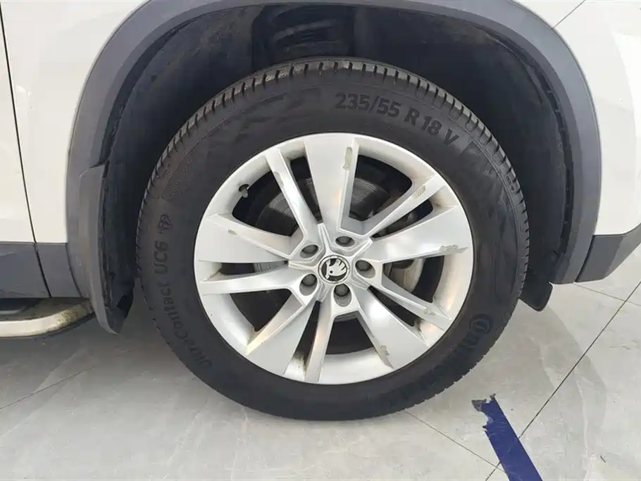 Skoda Kodiaq 2018 TSI330 5 мест Luxury