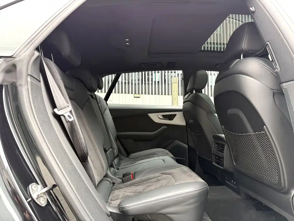 Audi Q8 2019 55 TFSI