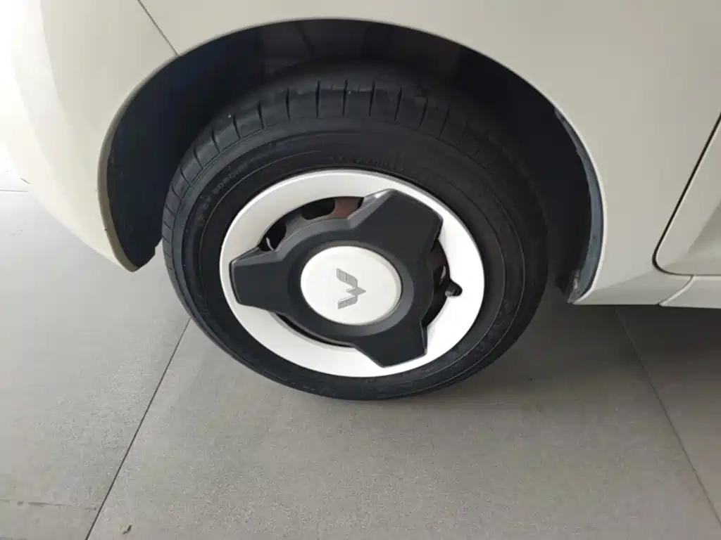 Wuling MINIEV — миниатюра 23