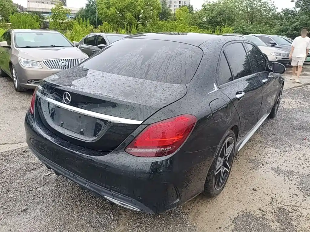 Mercedes-Benz C-Class — миниатюра 7