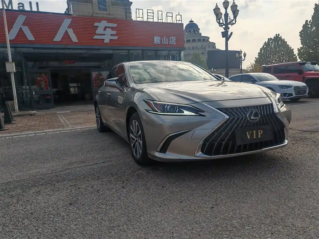 Lexus ES — миниатюра 3