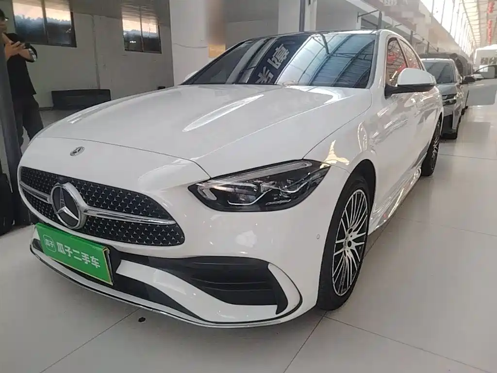 Mercedes-Benz C-Class 2022