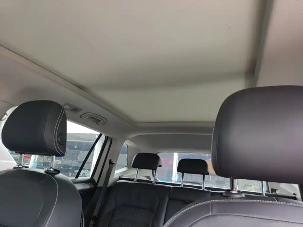 Volkswagen Tiguan L — миниатюра 18
