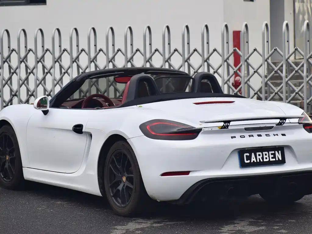 Porsche Boxster 2015 Boxster Style Edition 2.7L