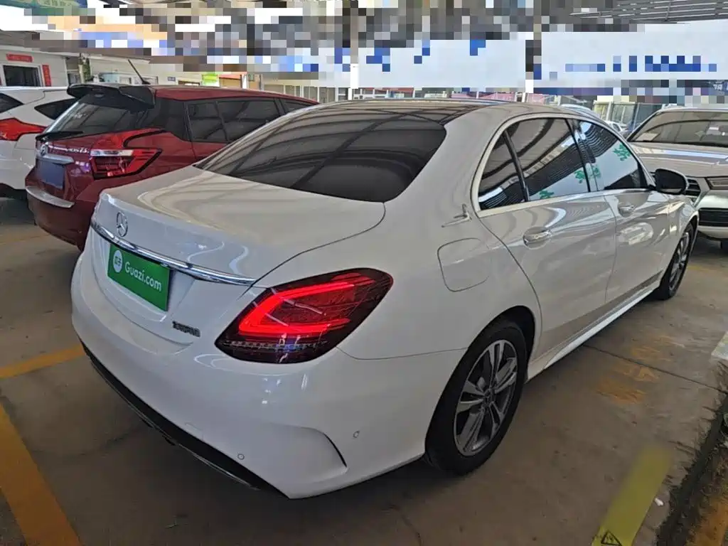 Mercedes-Benz C-Class — миниатюра 7