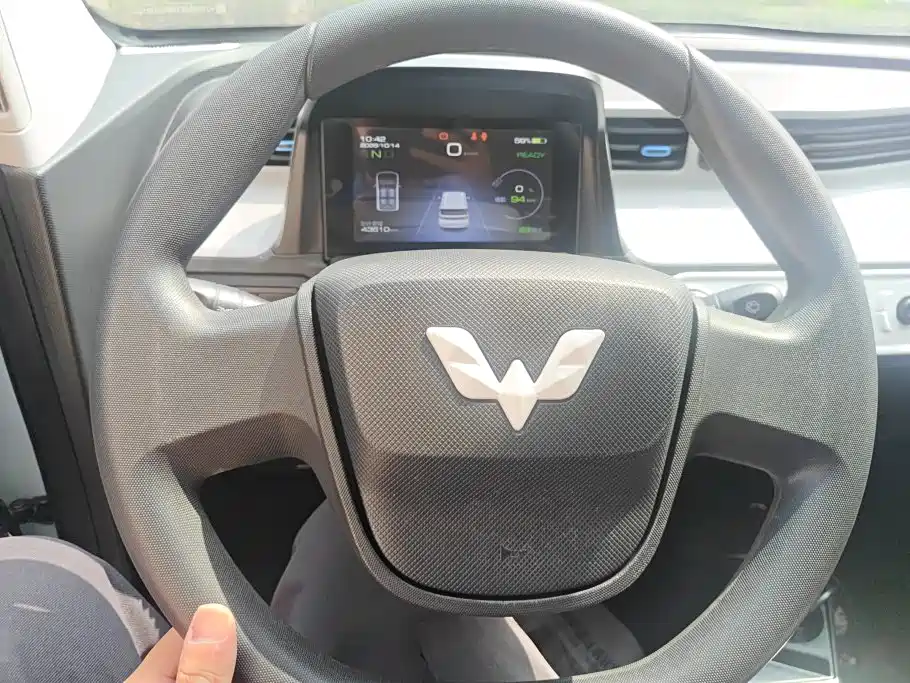 Wuling MINIEV — миниатюра 15