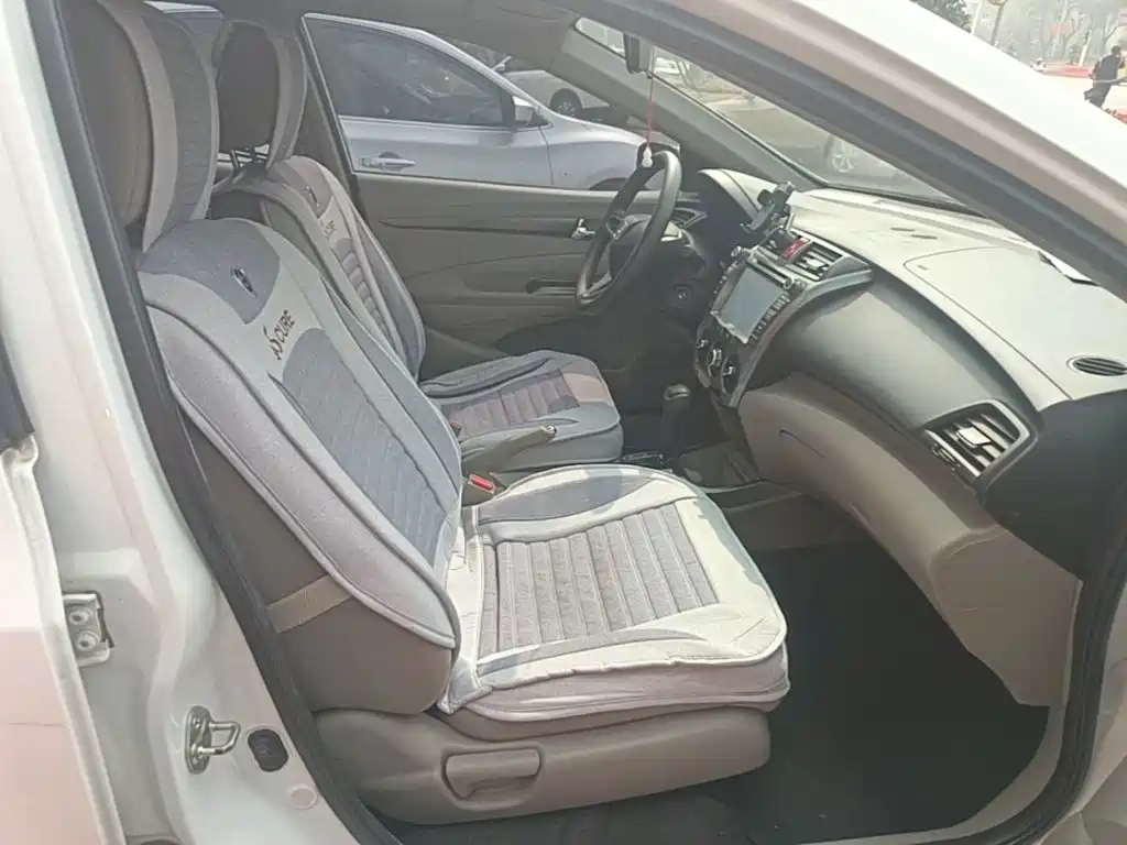 Honda City Classic — миниатюра 25