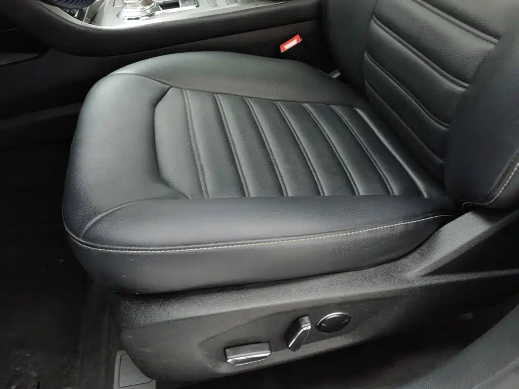 Ford Mondeo — миниатюра 20