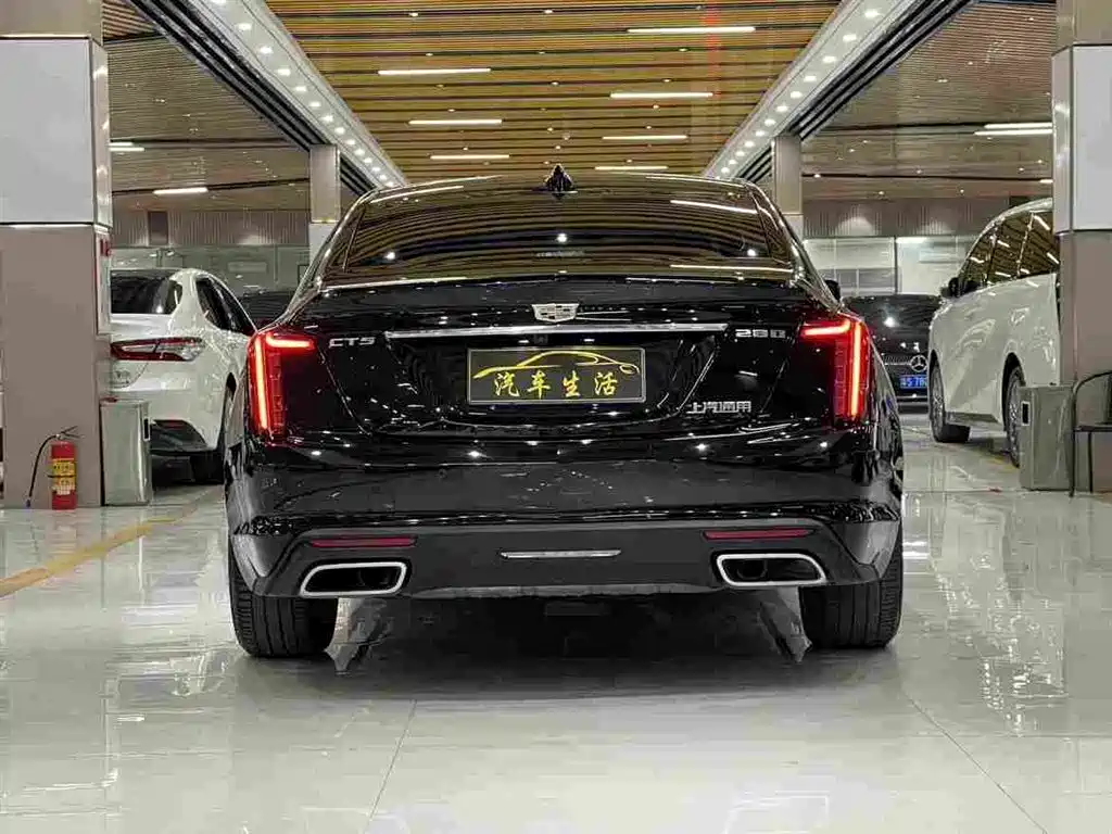 Cadillac CT5 — миниатюра 12