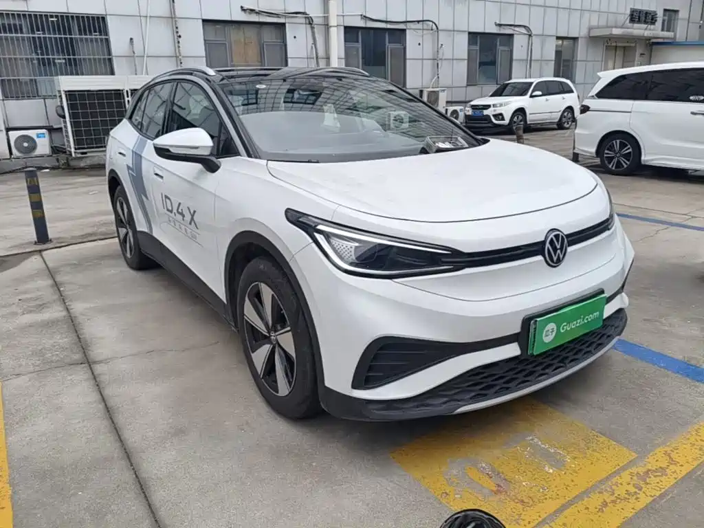 Volkswagen ID.4 X 2025 Smart