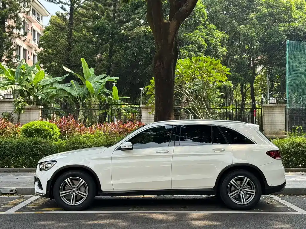 Mercedes-Benz GLC — миниатюра 2