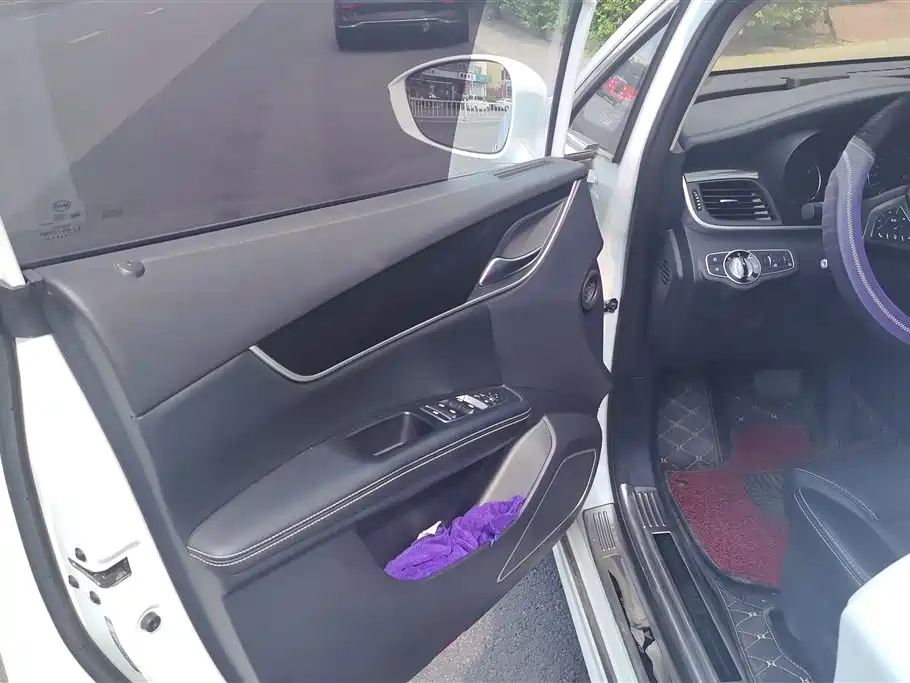 BYD Song MAX MAX 2017 1.5T AT Elite 7 мест