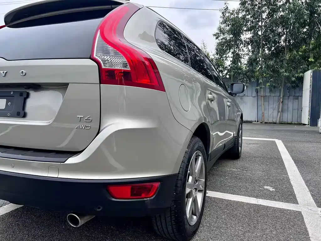 Volvo XC60 (Import) — миниатюра 8