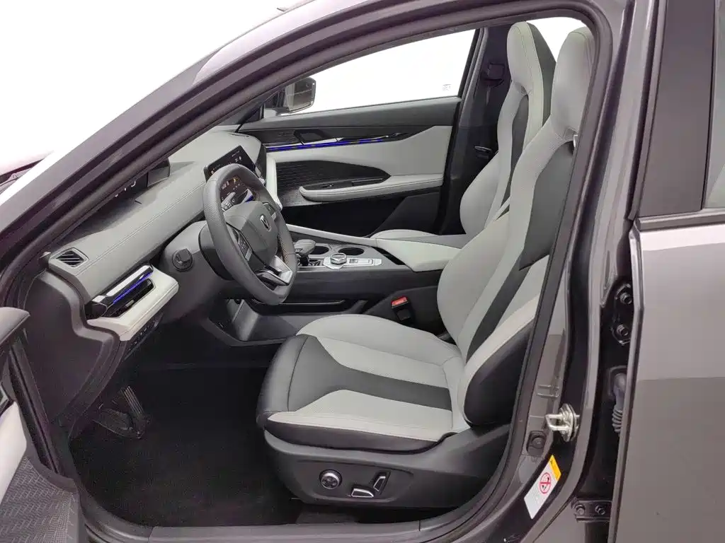 Changan UNI-V iDD — миниатюра 10
