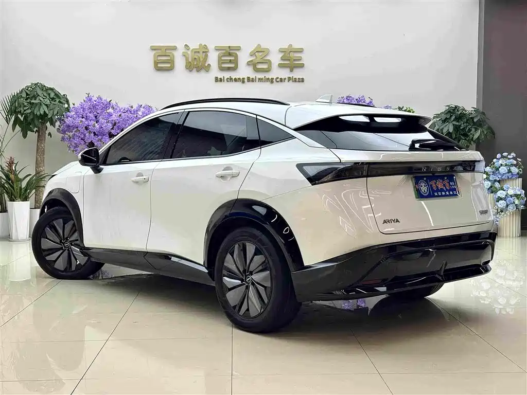 Nissan Ariya — миниатюра 7