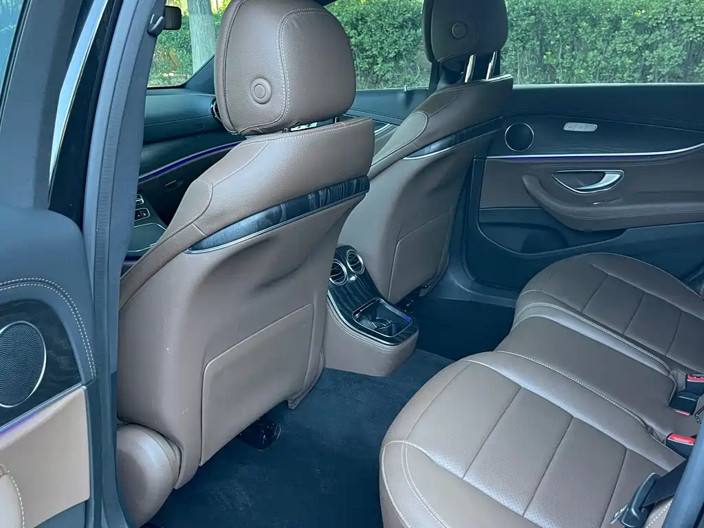 Mercedes-Benz E-Class E 2022 E 300 L Sport Fashion