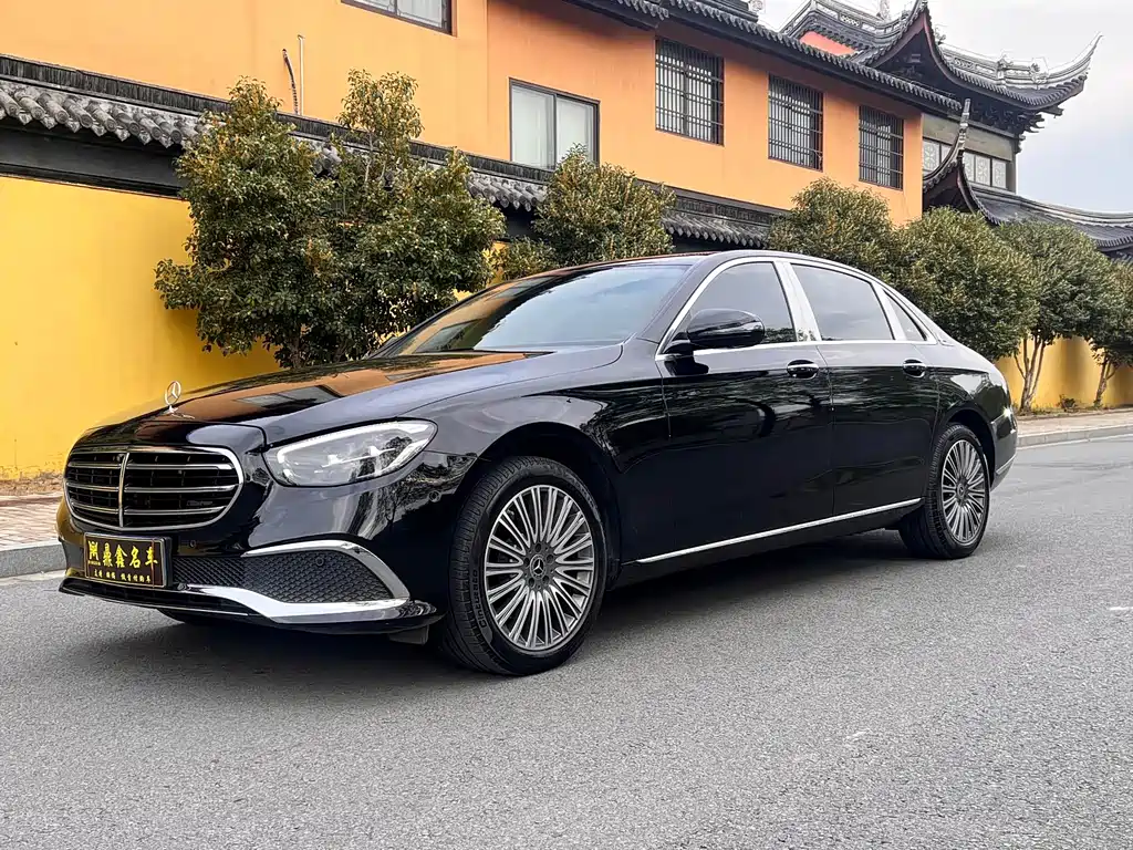 Mercedes-Benz E-Class 2021