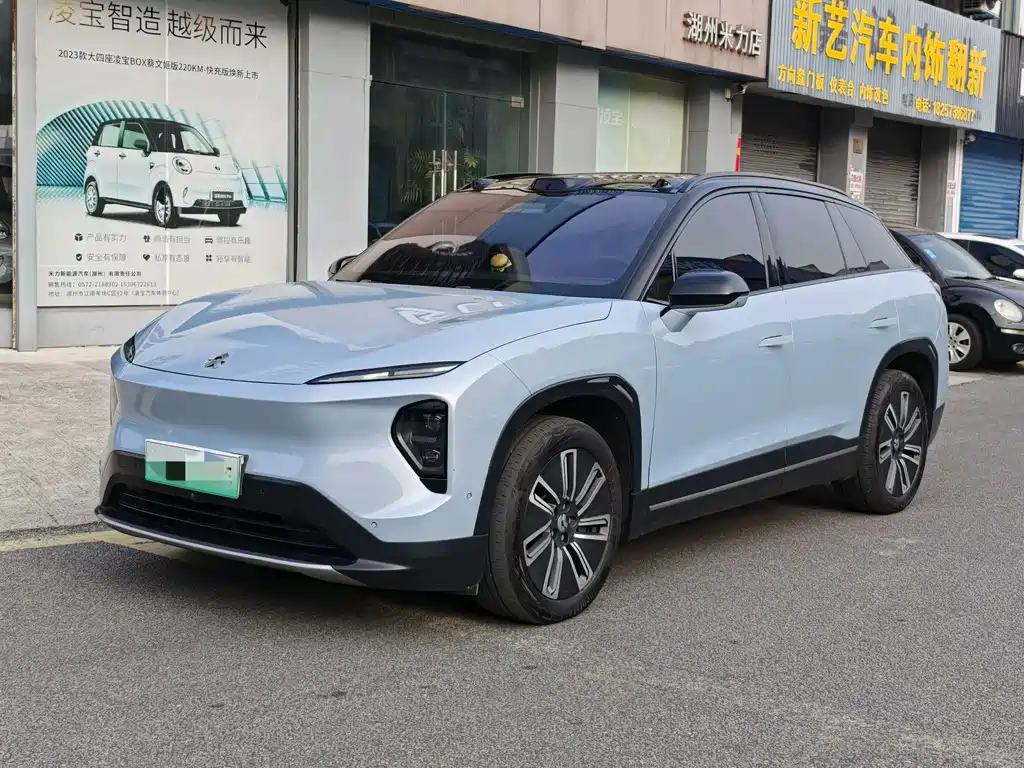 NIO ES7