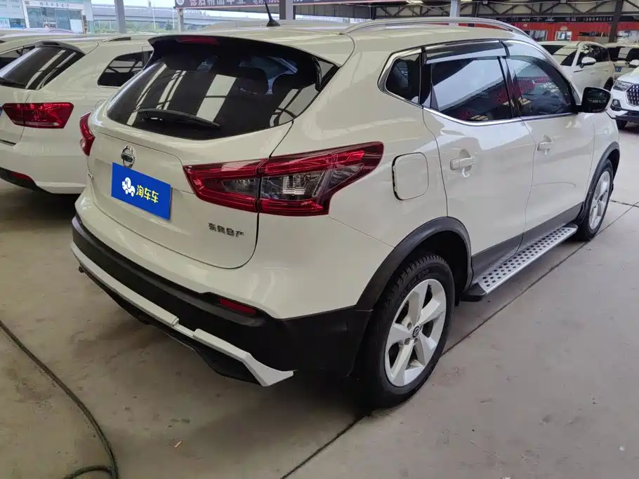 Nissan Qashqai — миниатюра 3