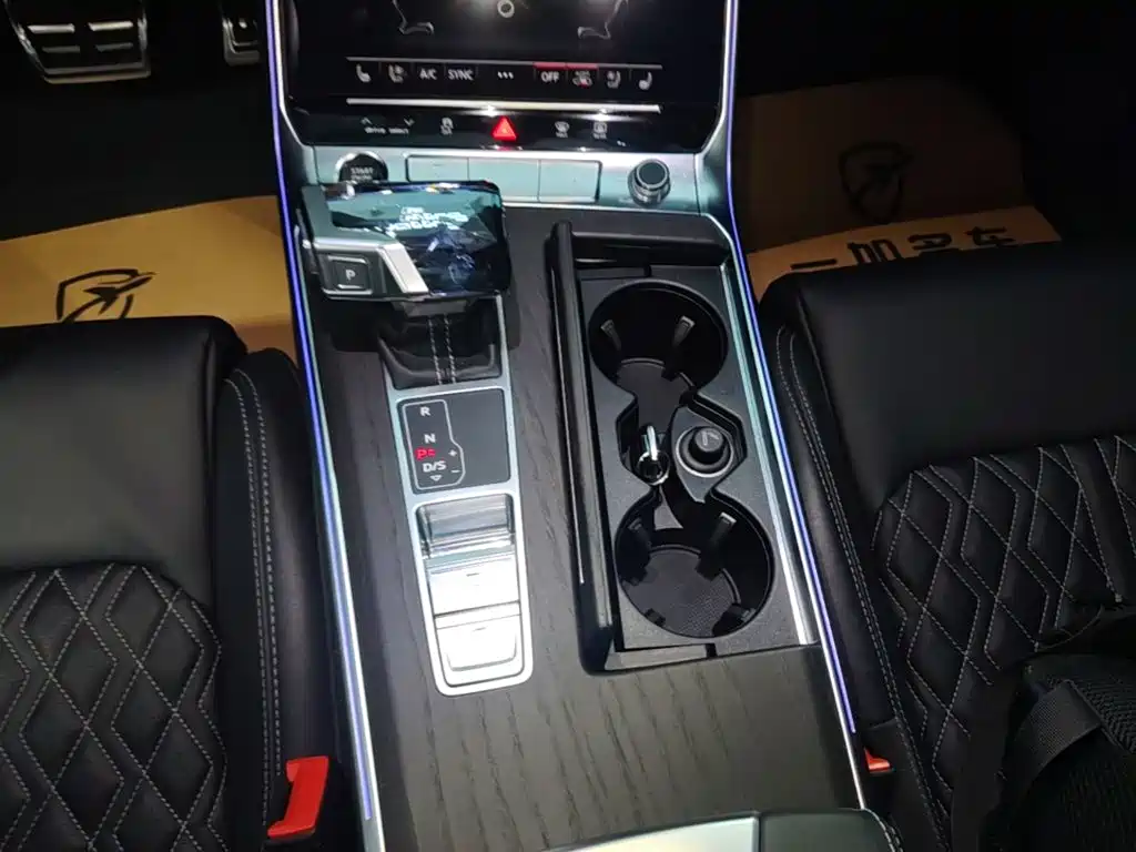 Audi A6L — миниатюра 14