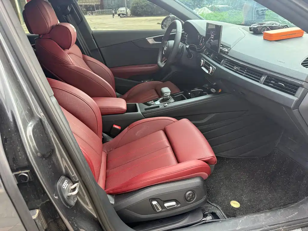 Audi A4L — миниатюра 12