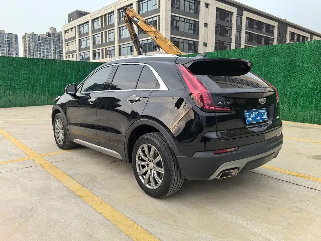 Cadillac XT4 2018 28T Lead