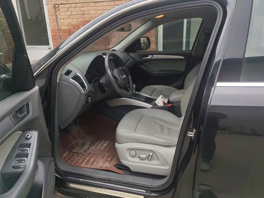Audi Q5 2015 40 TFSI