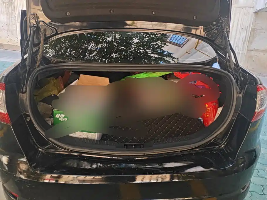 Ford Mondeo — миниатюра 4