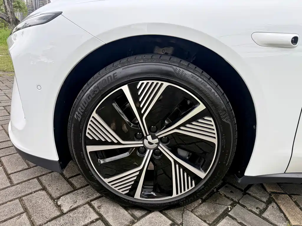 NIO ET7 — миниатюра 15