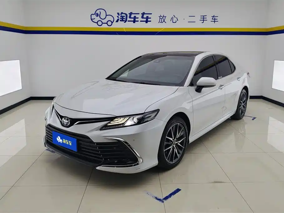 Toyota Camry 2022