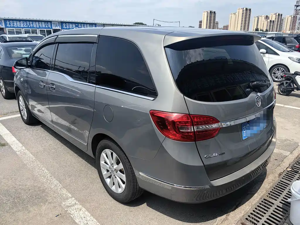 Buick GL8 2017 25S Luxury V