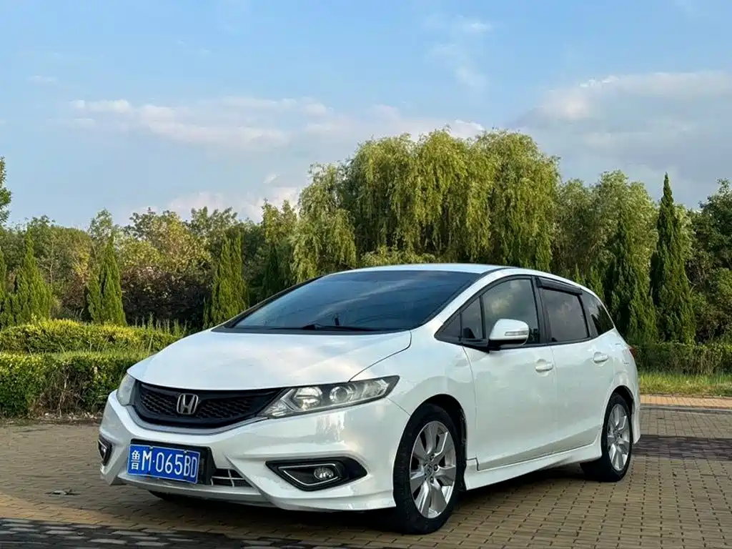 Honda Jade