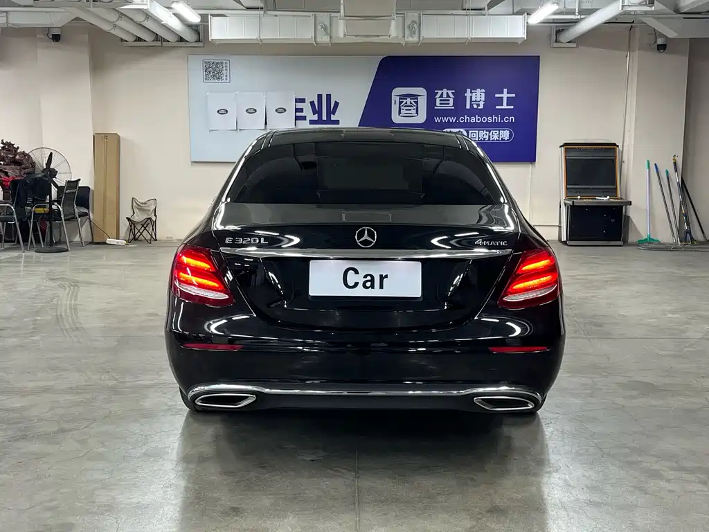 Mercedes-Benz E-Class — миниатюра 8