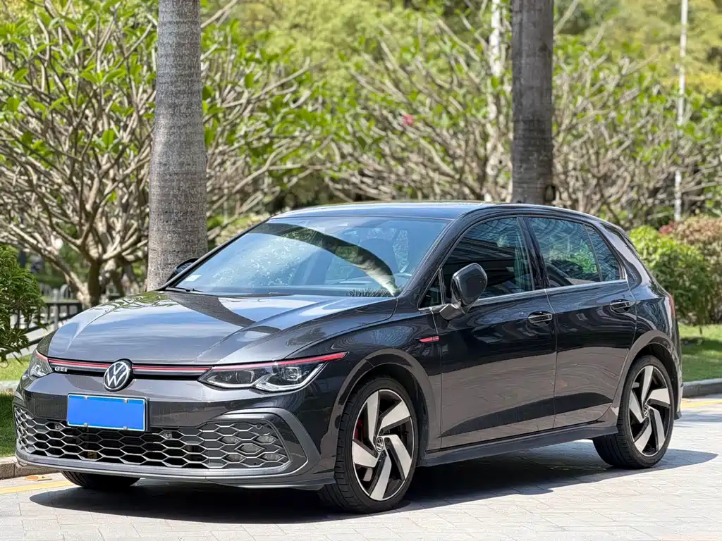 Volkswagen Golf GTI 2023