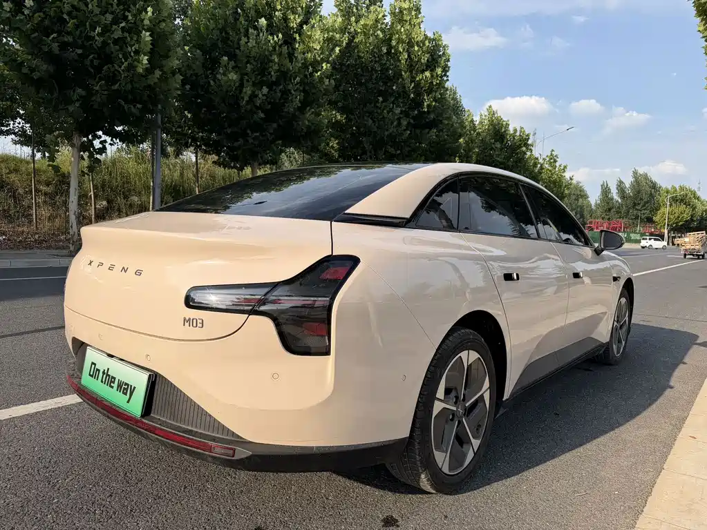 XPeng MONA M03 — миниатюра 9