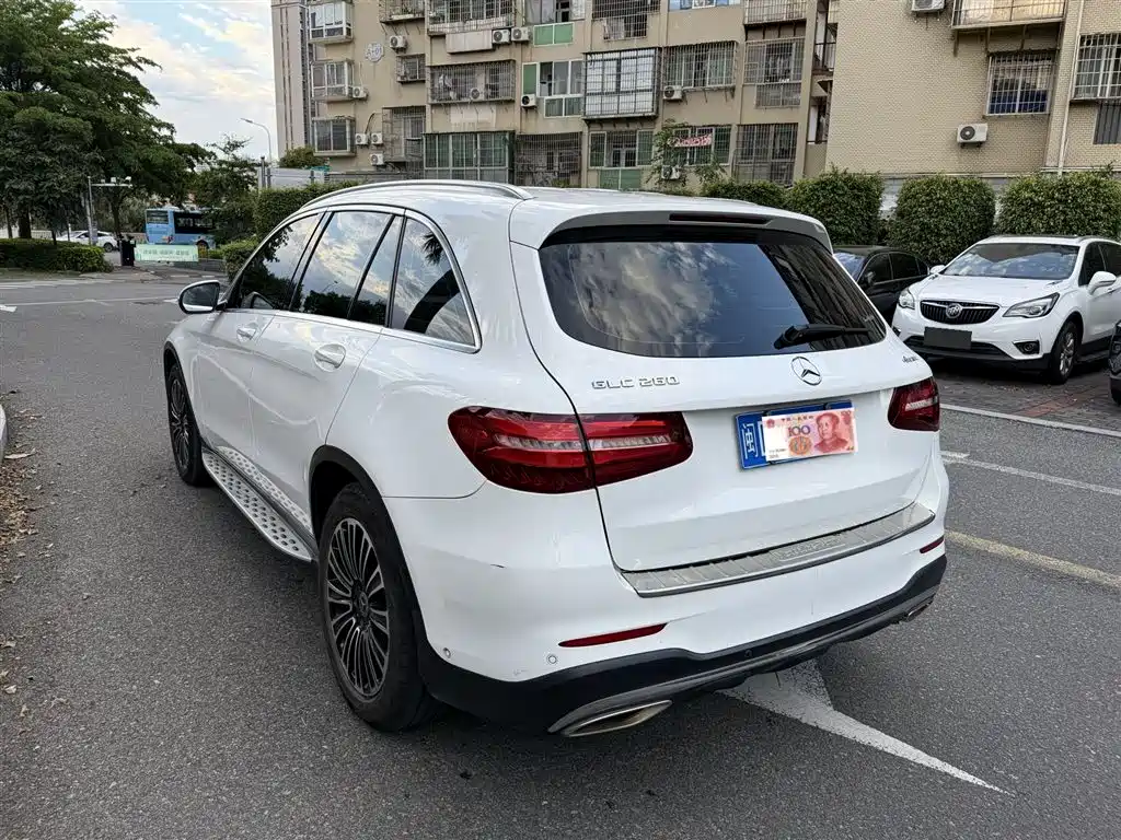Mercedes-Benz GLC 2018 GLC 260 4MATIC