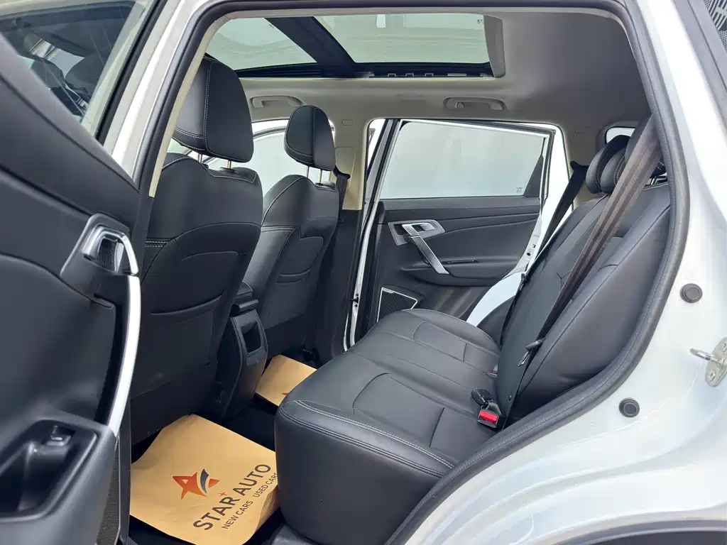 GEELY AUTOMOBILE BOYUE