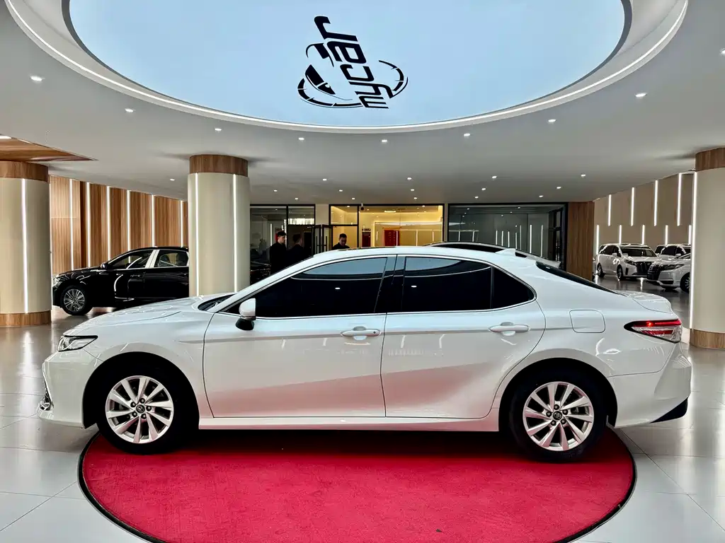 Toyota Camry 2023 2.0GVP Lead