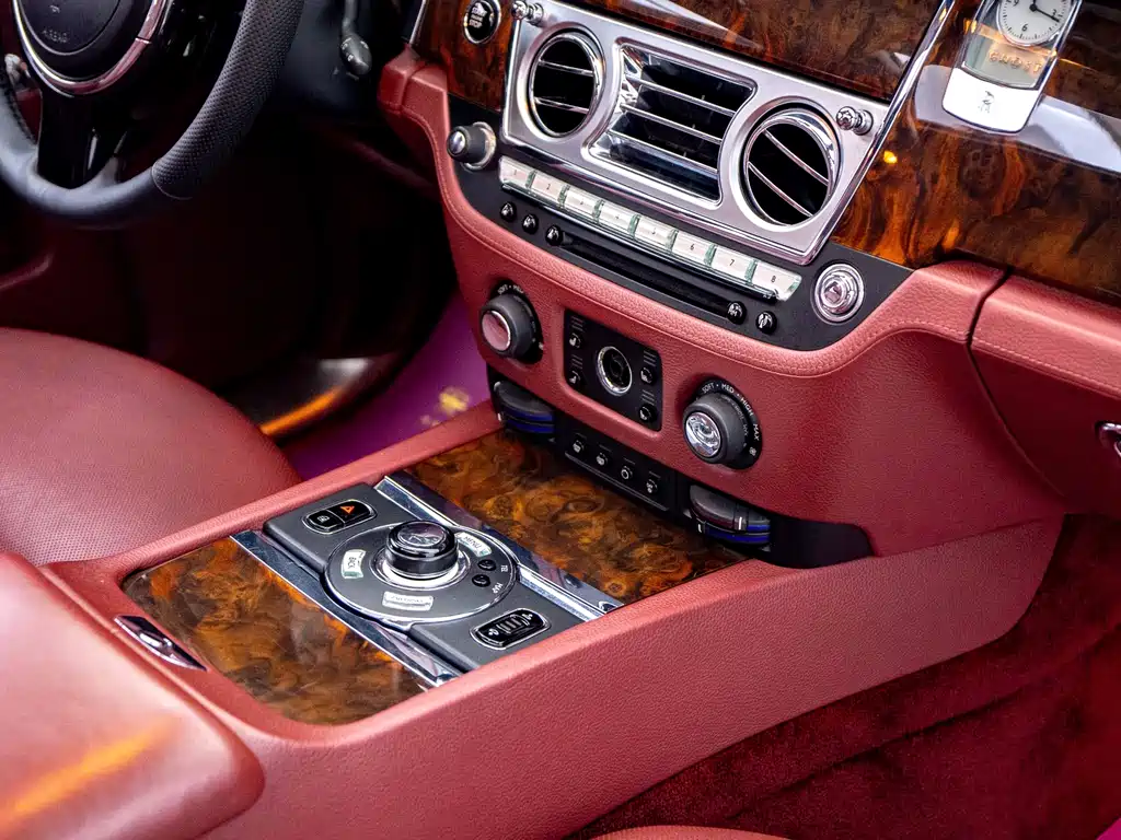 Rolls-Royce Ghost 2010 6.6T Standard