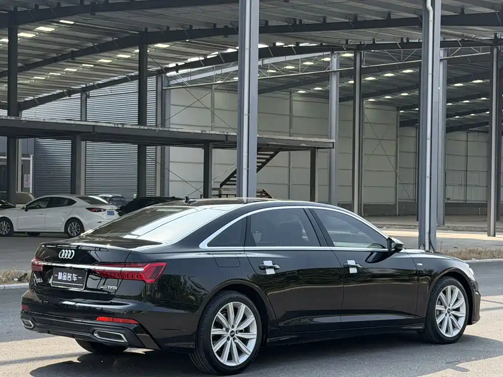 Audi A6L — миниатюра 13