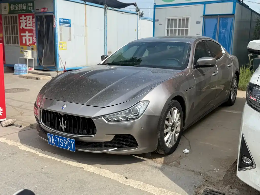 Купить Maserati Ghibli