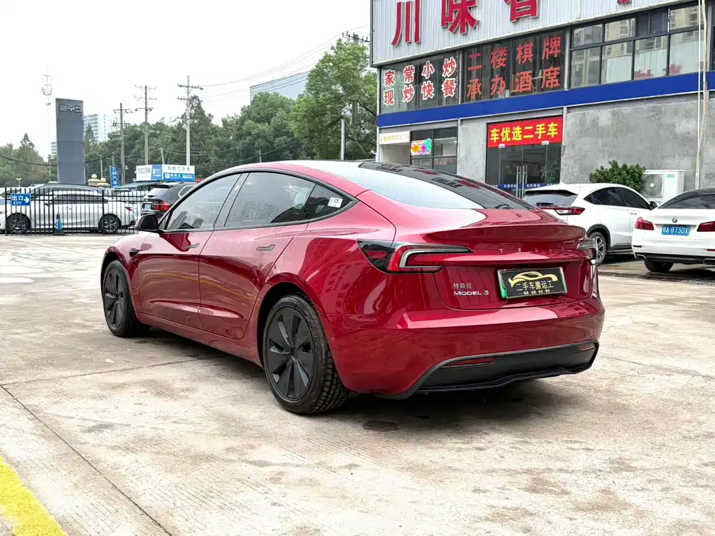 Tesla Model 3 — фотографии объявления, Фото 10