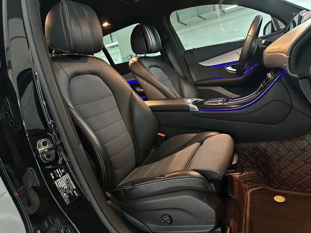 Mercedes-Benz EQC — миниатюра 20