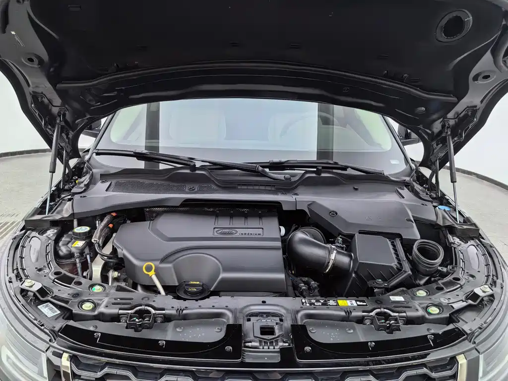 Land Rover Evoque — миниатюра 8