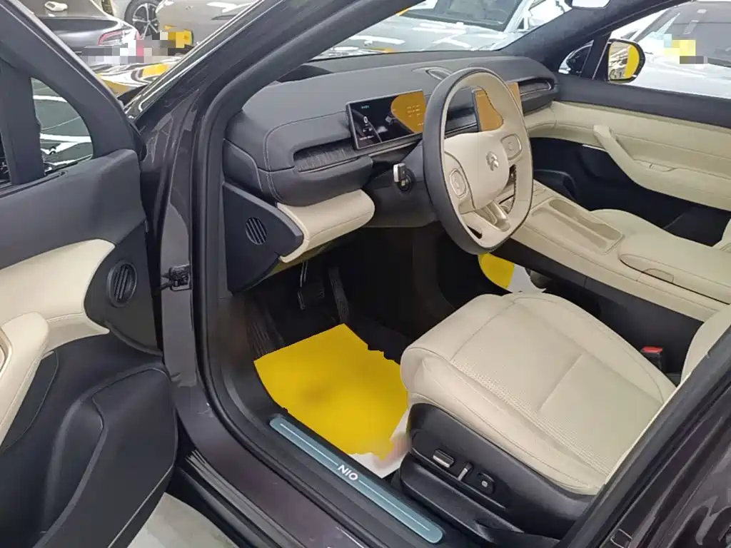 NIO ES6 — миниатюра 16