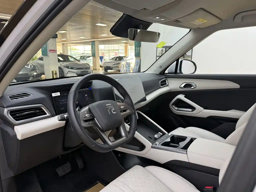 BYD Yuan Up UP 2025 Smart Drive 401KM Lead